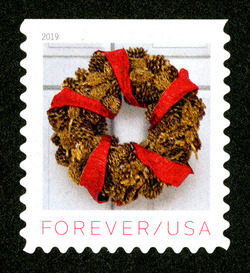Gilded Pinecones and Magnolia Pods Wreath United States Postage Stamp | Holiday Wreaths