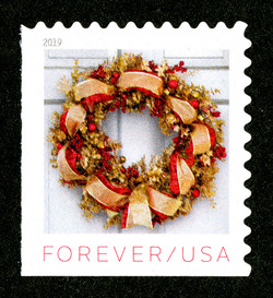 Gilded Hydrangea, Eucalyptus, and Nandina Wreath United States Postage Stamp | Holiday Wreaths