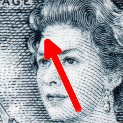 Queen Elizabeth II, Library Of Parliament - LF - PVA - GT2 - Scratch On Forehead Canada Postage Stamp | Centennial Issue