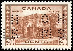 Fort Garry Gate, Winnipeg - Red Brown - OHMS - 4 Holes in Vertical H Bars Canada Postage Stamp